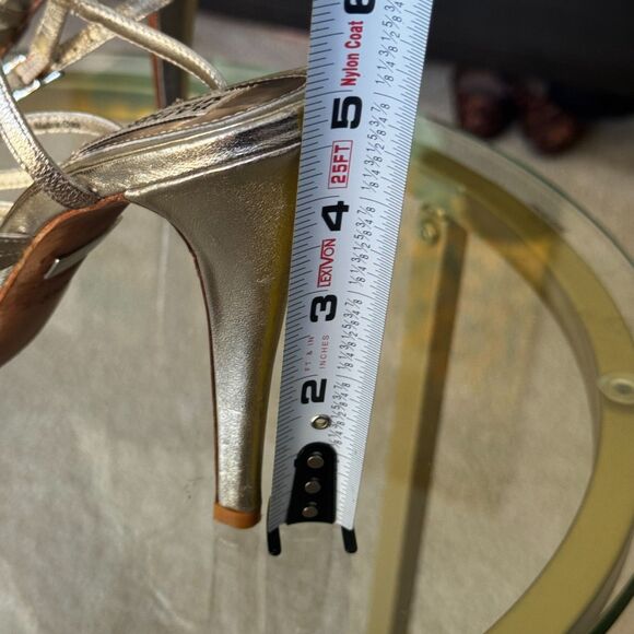 BADGLEY MISCHKA Platino Leather IDOL Strappy Bridal Wedding Heel 8.5$175 - Picture 6 of 9